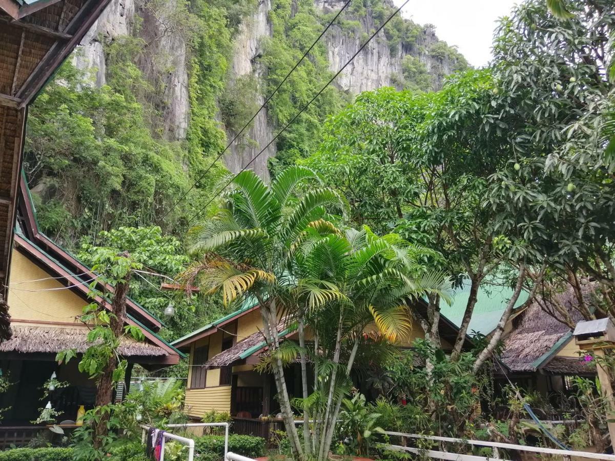 Holiday home Cliffside *